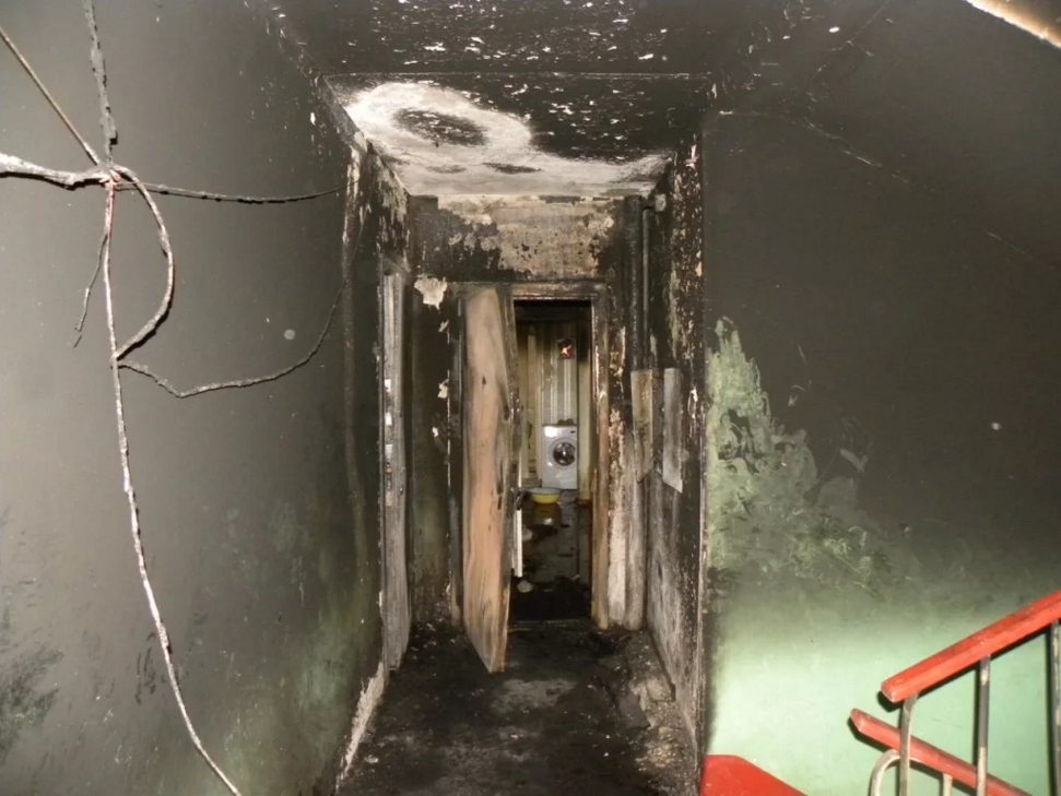 Устроивший стрельбу в казанской школе поджег свою квартиру перед нападением