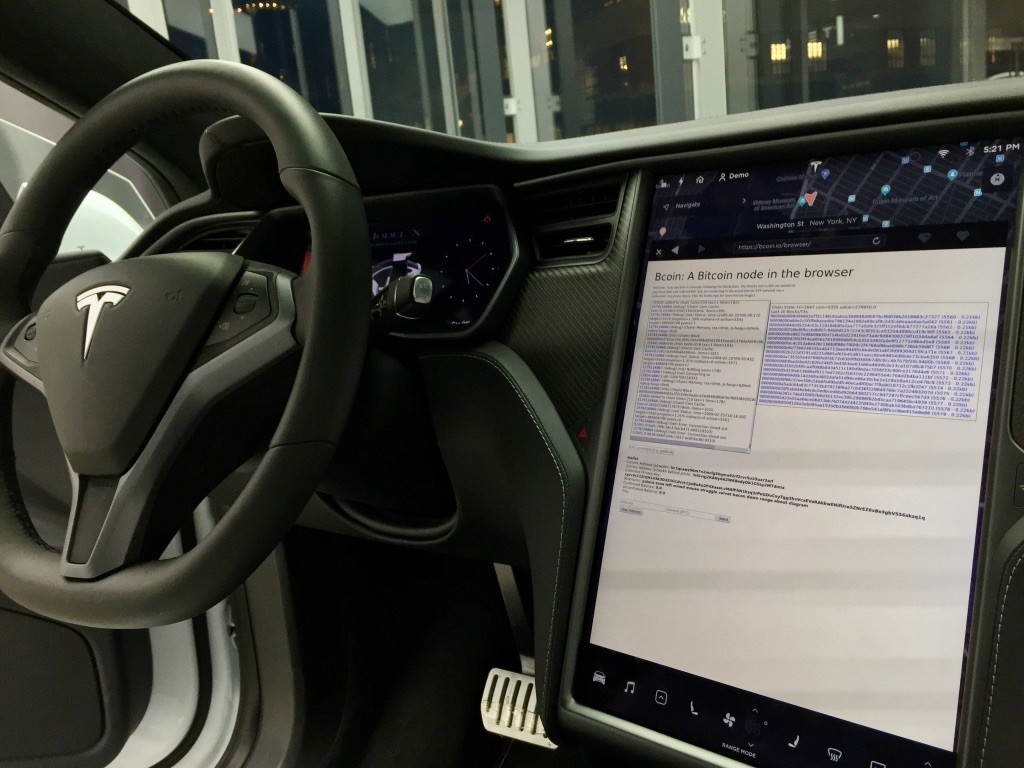 Tesla приостановила использование биткоина для покупки автомобилей