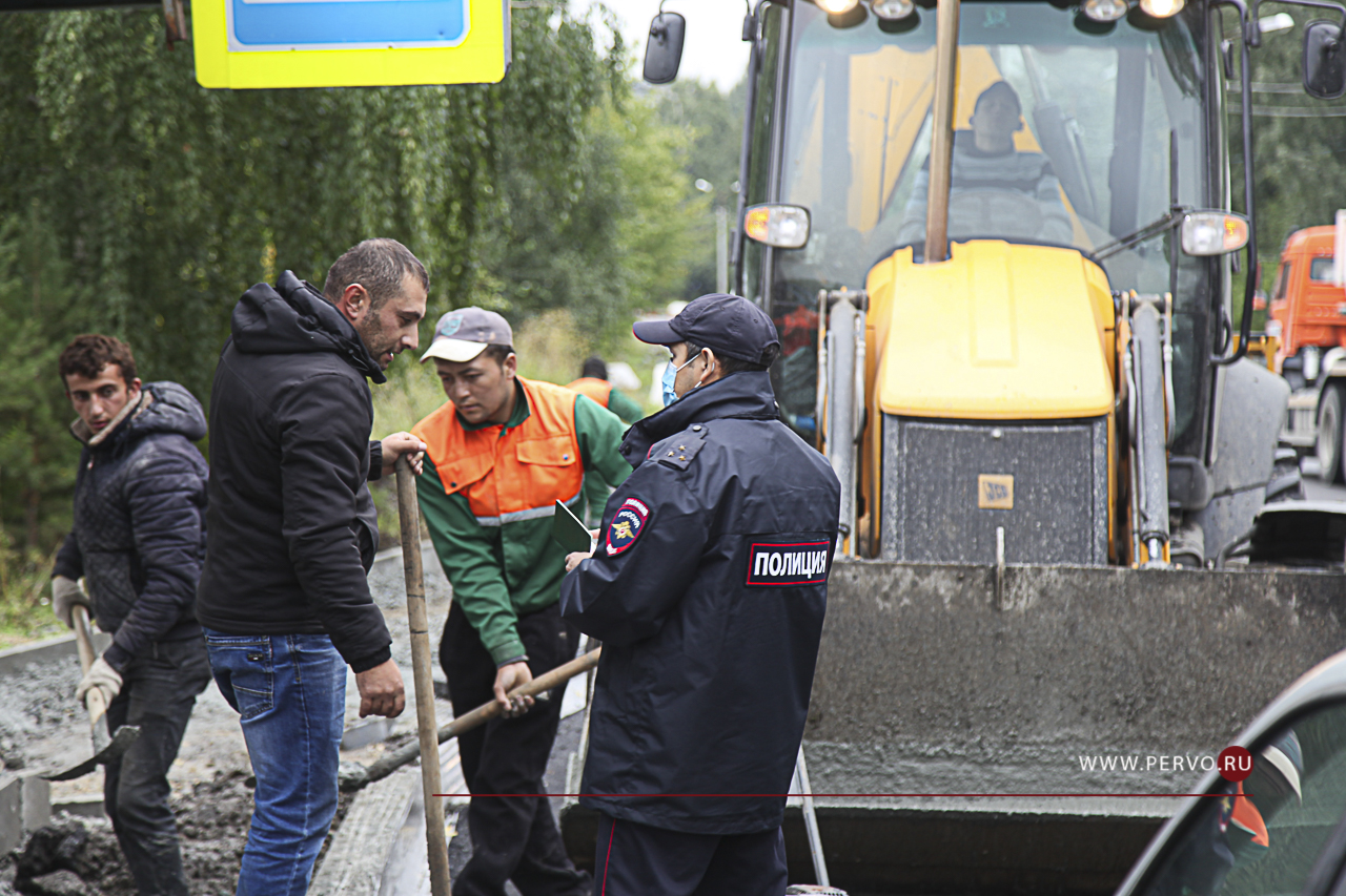 Полиция займется нелегалами