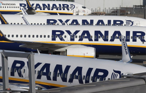 Самолет Ryanair экстренно сел в Берлине из-за сообщения о взрыве