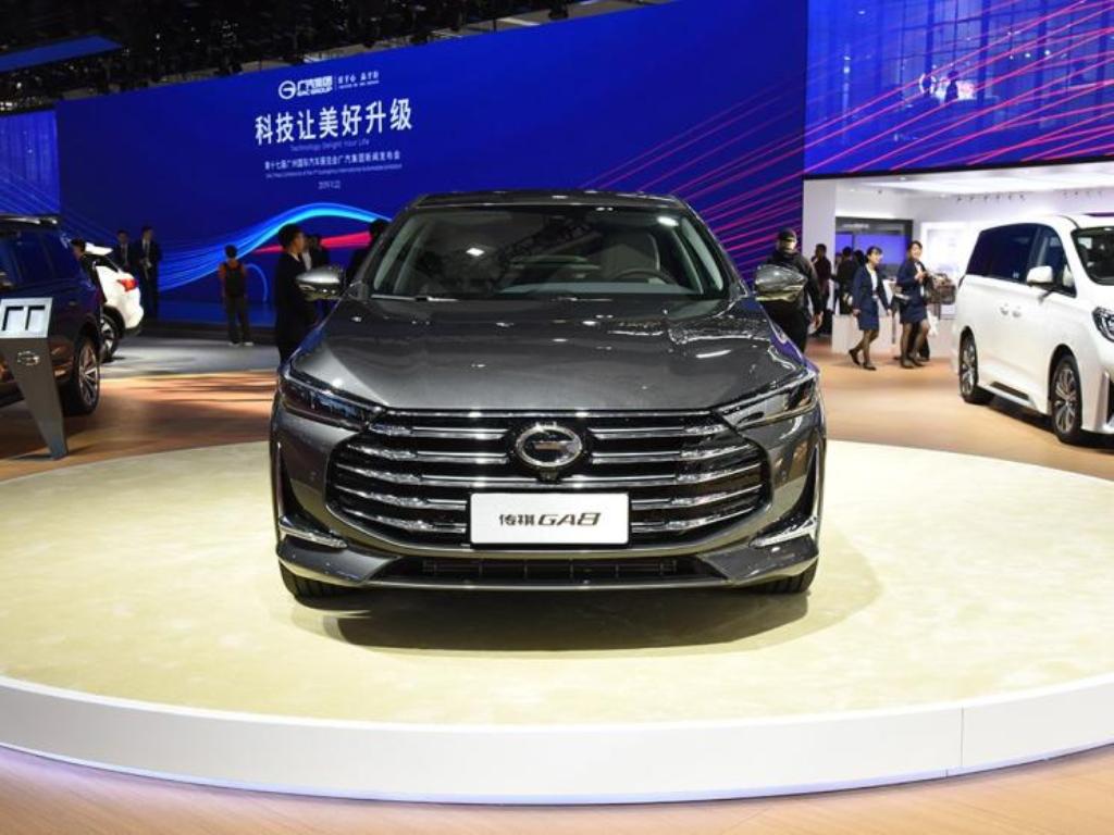 Новый седан GAC Trumpchi Empow выходит на рынок Китая