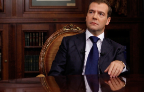 Медведев прокомментировал предстоящий саммит президентов России и США