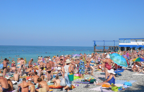Ростуризм предупредил о максимальной загрузке курортов на Черном море