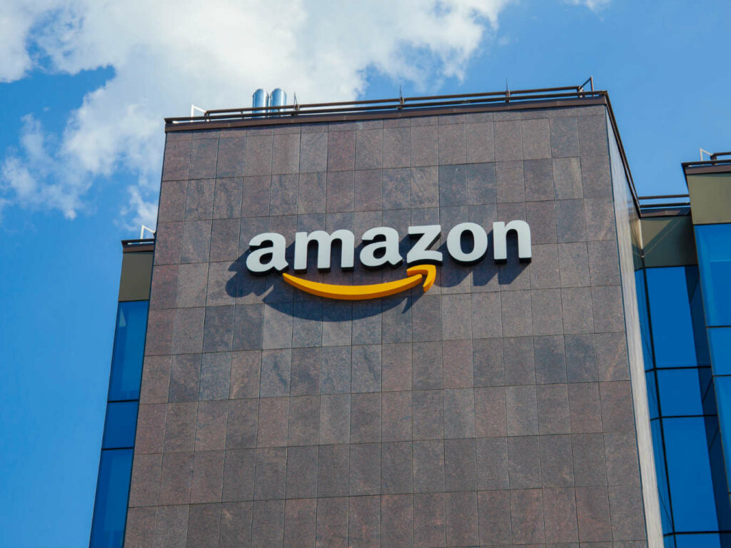 Пентагон отменил контракт на $10 млрд, за который боролись Amazon и Microsoft
