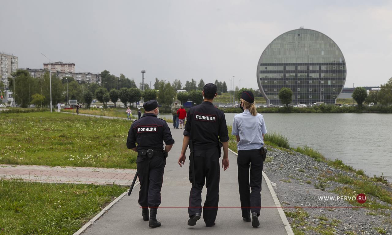 В Первоуральске полиция ловила беглецов