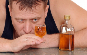 Нарколог рассказал, какая доза алкоголя безопасна для организма
