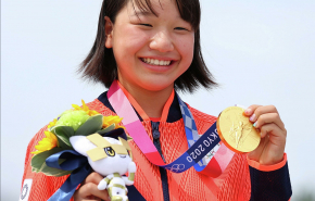 13-летняя Момидзи Нисия выиграла олимпийское золото Токио