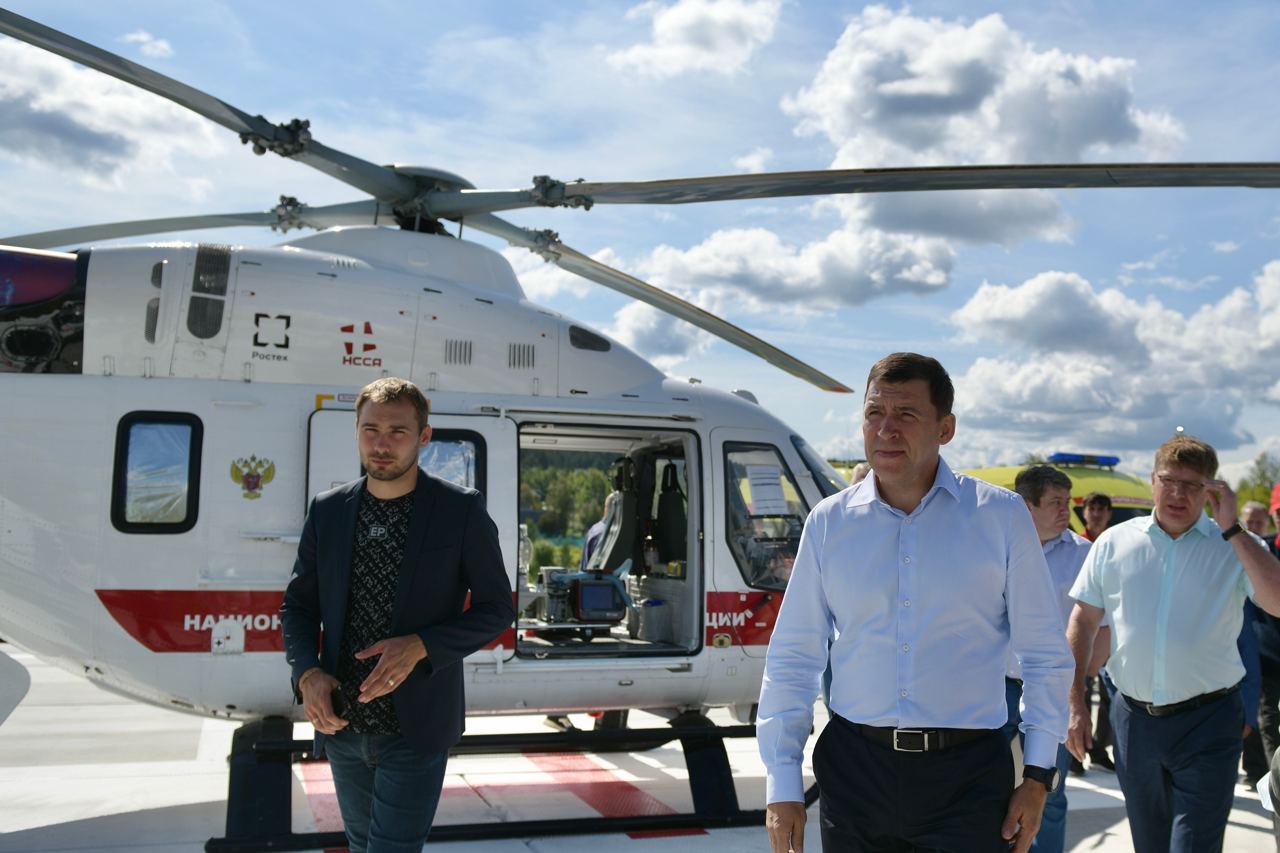 Евгений Куйвашев открыл на севере Свердловской области новую базу санитарной авиации