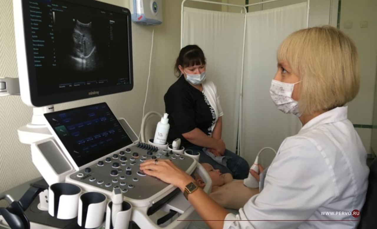 УЗИ-аппарат экспертного класса получила детская больница Первоуральска