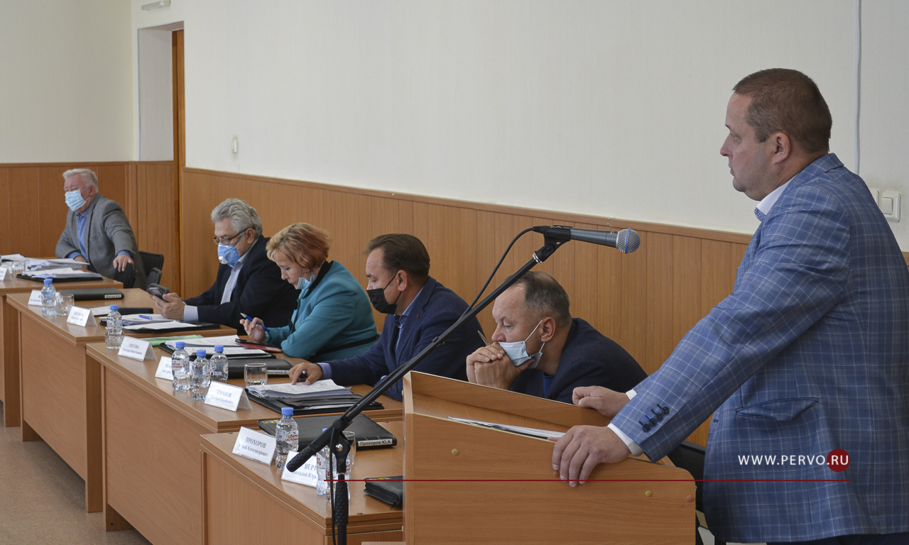 В городской Думе прошли заседания комитетов