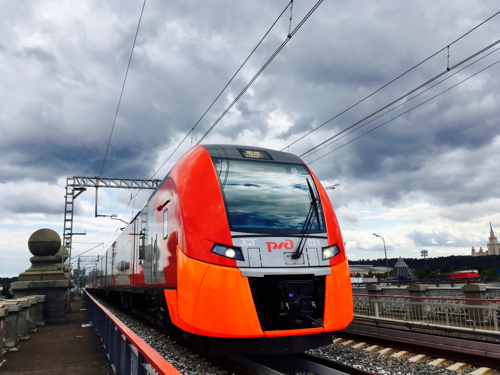 С декабря начнет курсировать скорый поезд Екатеринбург-Сургут