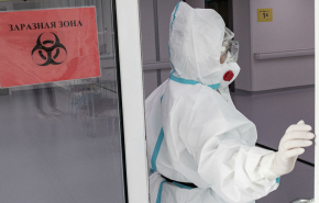 Эксперт назвал текущую волну коронавируса в России самой тяжелой