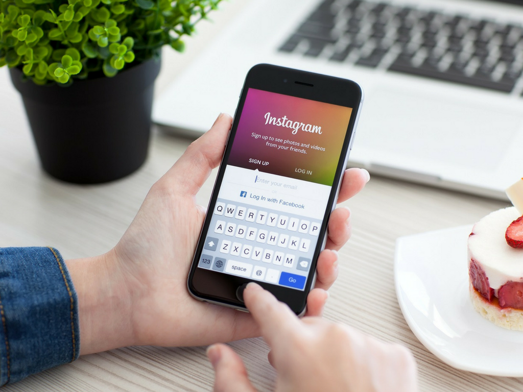 Instagram введет новую систему регистрации пользователей