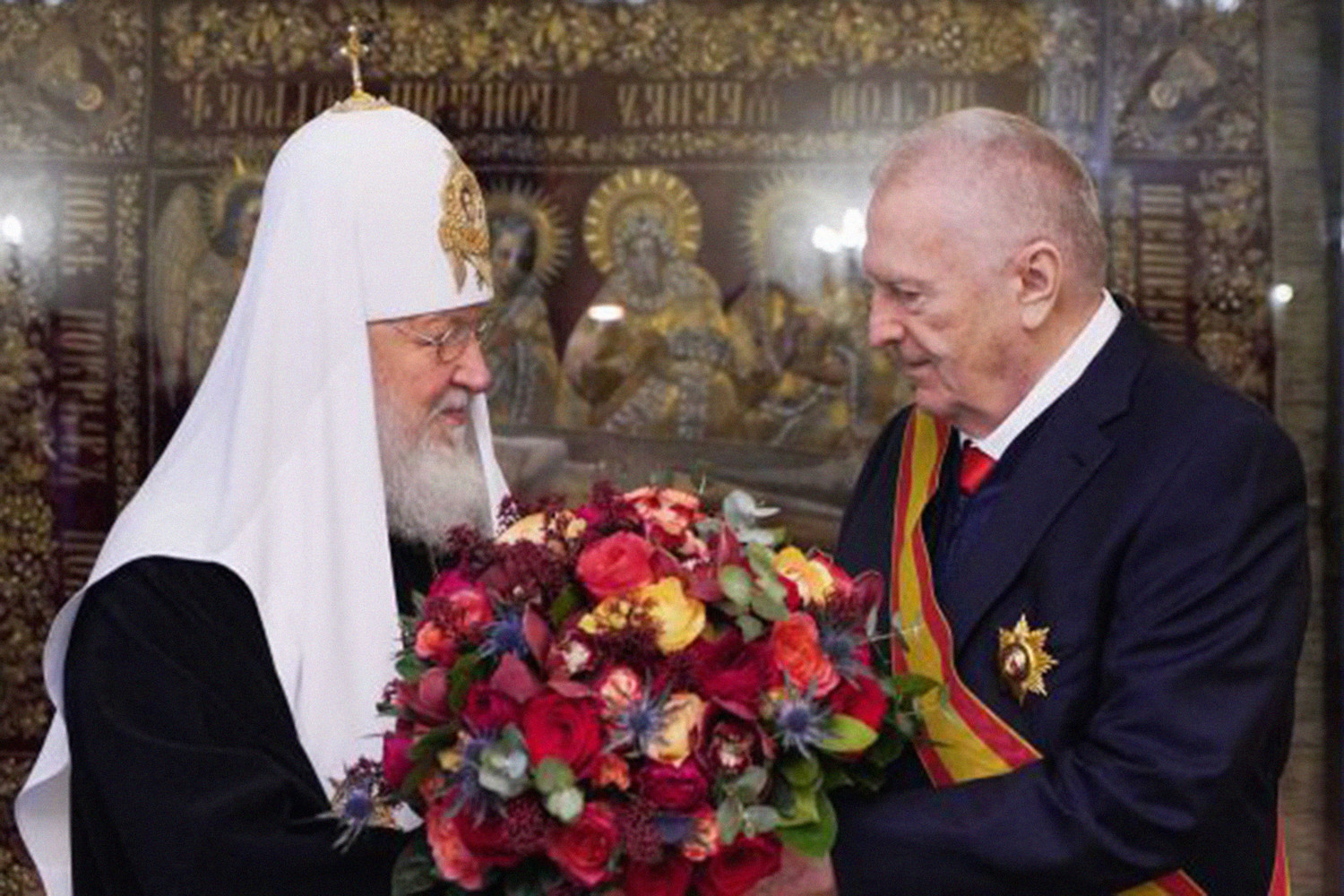 Патриарх Кирилл наградил Жириновского орденом