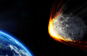 Астероид размером с три футбольных поля летит к Земле