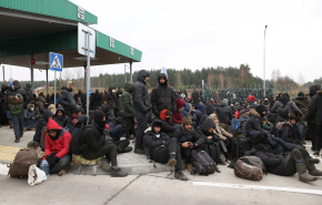 В Польше заявили об уменьшении числа мигрантов на границе