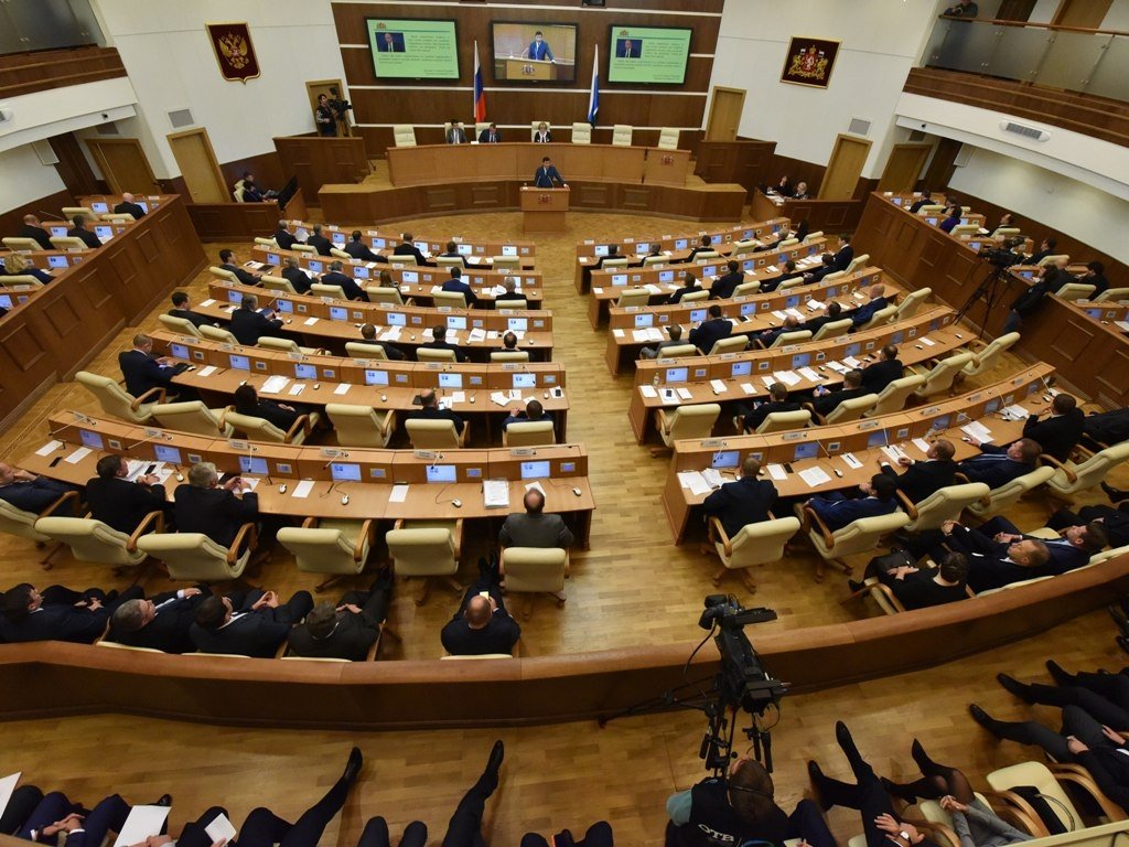 ЗаКСО Свердловской области поддержало федеральный законопроект о QR-кодах