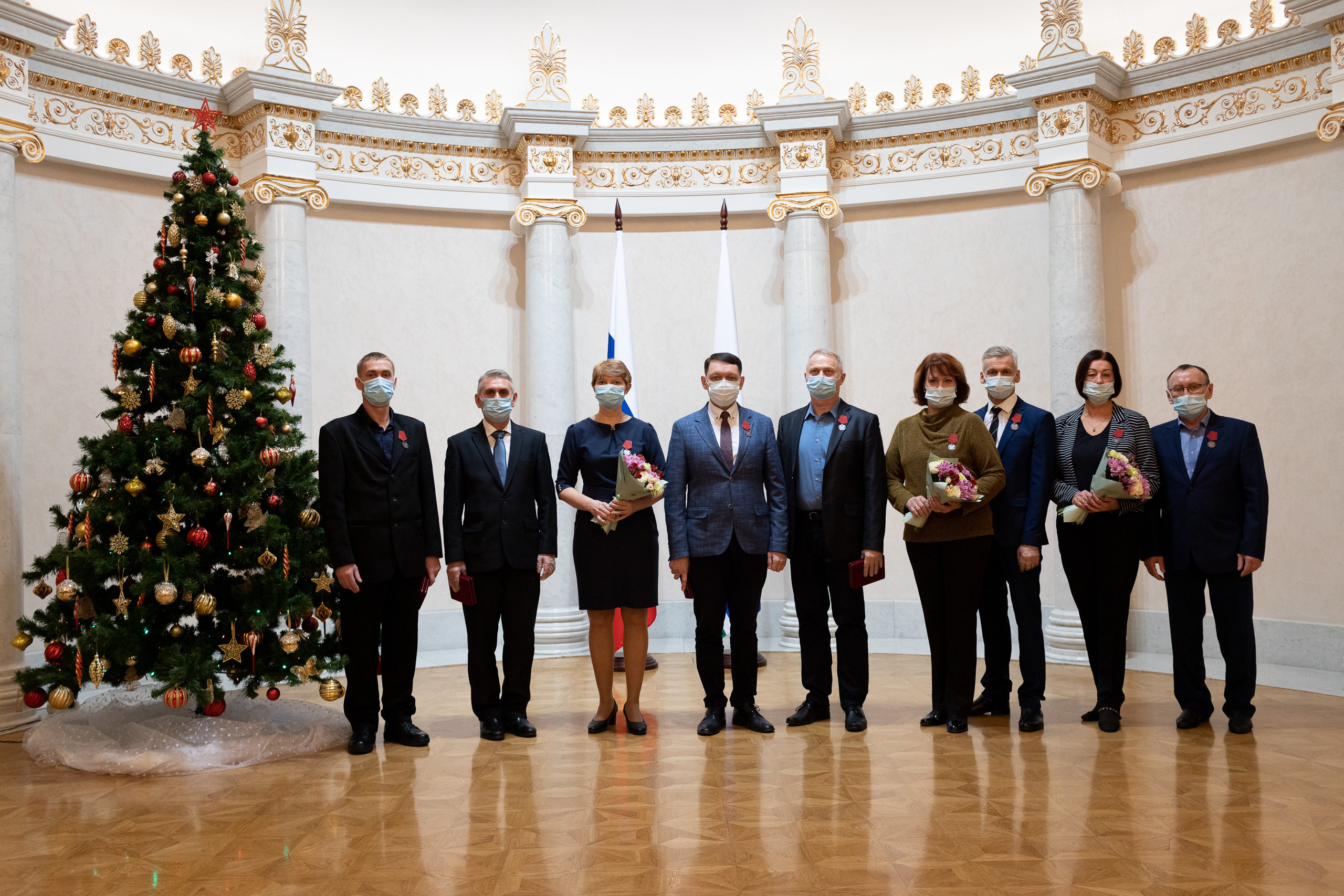 Сотрудники ПНТЗ получили государственные награды за вклад в развитие металлургии