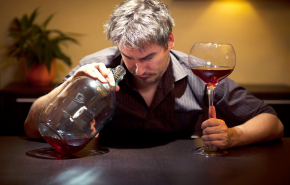 Алкоголь при ОРВИ и COVID-19 вызывает дополнительную нагрузку на сердце