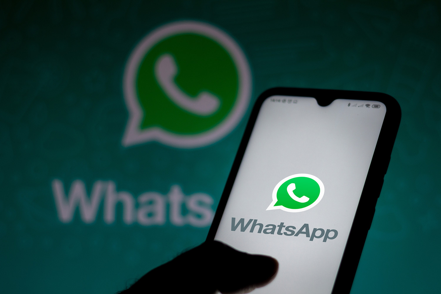 Данные пользователей WhatsApp оказались под угрозой