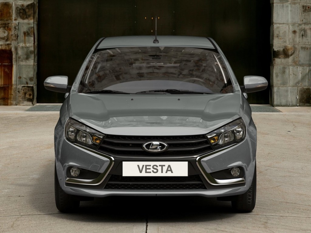Цена Lada Vesta выросла почти до 2 млн рублей у дилеров