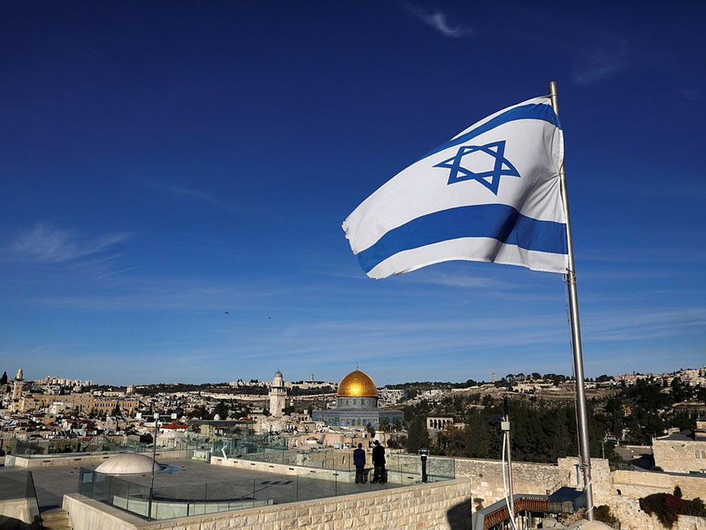 Израиль с 1 марта разрешит въезд непривитым туристам