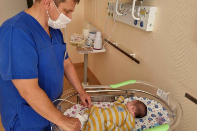 В детскую больницу Первоуральска привезли новые боксы с ламинарным потоком воздуха