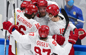 «Крысиные финские лапки» забрали победу у сборной России по хоккею