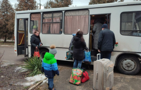 Названо число эвакуированных в Россию жителей Донбасса