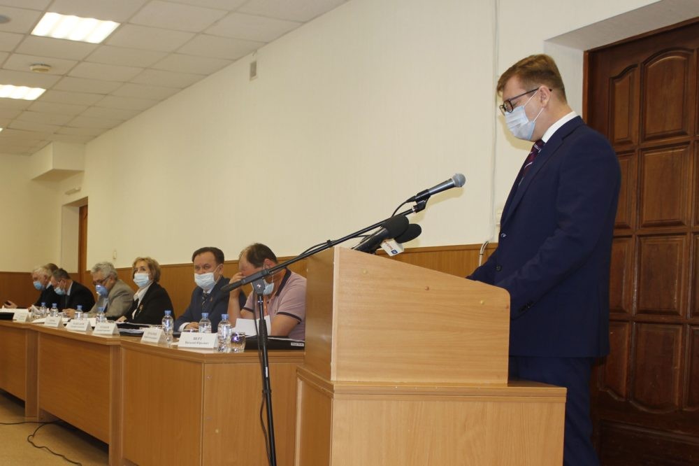 Глава Первоуральска отчитался о результатах деятельности в 2021 году