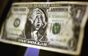 Байден запретил поставку долларовых банкнот в Россию