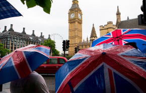 Великобритания ввела санкции в отношении 59 физических лиц и предприятий России