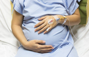 Омские врачи спасли беременную пациентку с 94-процентным поражением лёгких