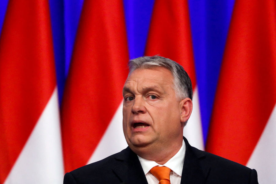 Премьер Венгрии объявил о введении режима ЧП на фоне конфликта на Украине