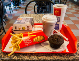 McDonald’s продаст свой бизнес в России лицензиату Александру Говору