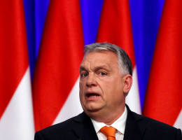 Премьер Венгрии объявил о введении режима ЧП на фоне конфликта на Украине