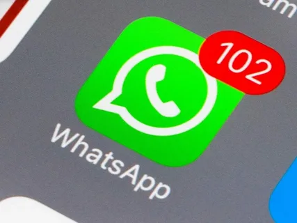 В сообщениях WhatsApp появится «подпись» отправителя