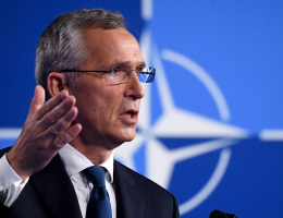 В НАТО заявили, что не будут диктовать Украине условия переговоров с Россией