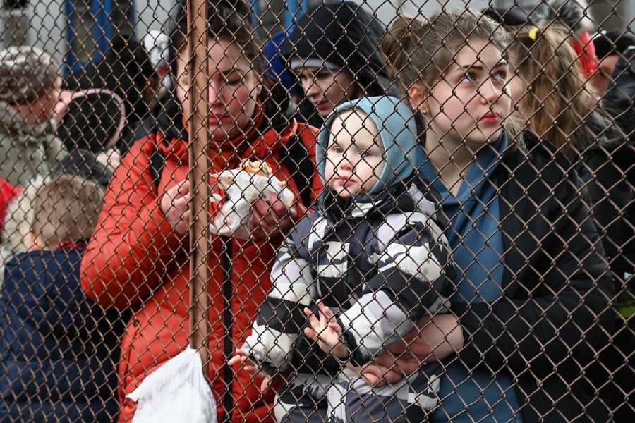 В Польше перестанут выплачивать пособия на украинских беженцев