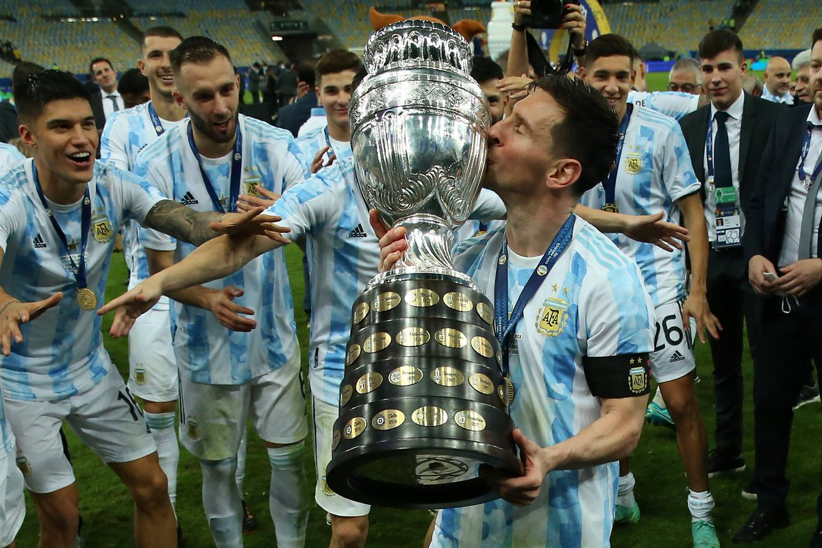 Аргентину назвали фаворитом предстоящего футбольного чемпионата