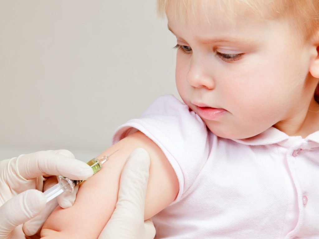 Вакцинация от коклюша - иммунизация перед школой