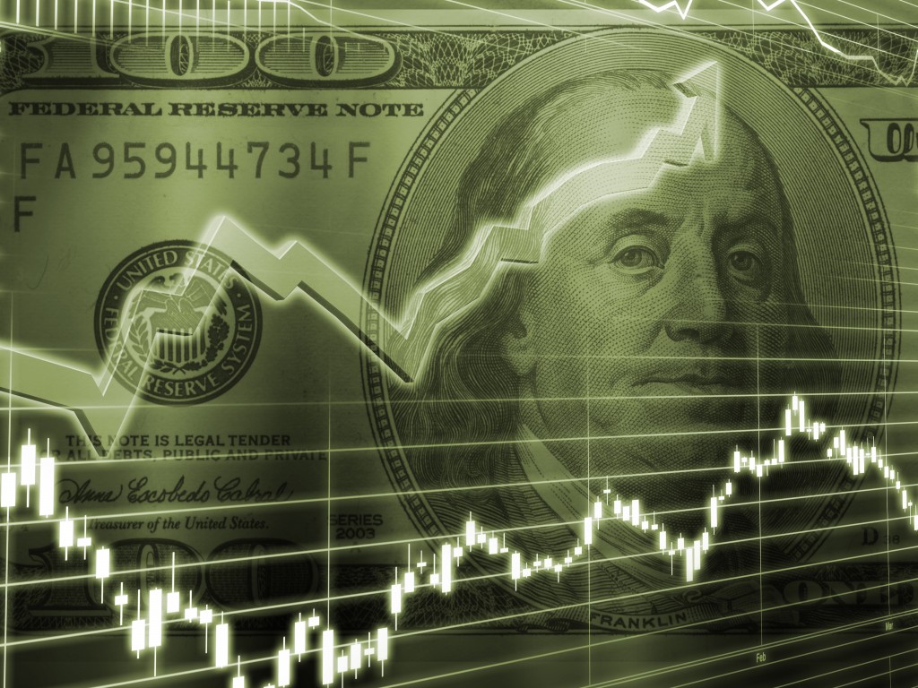 Курс доллара на Мосбирже поднялся выше 60 рублей впервые с 11 июля
