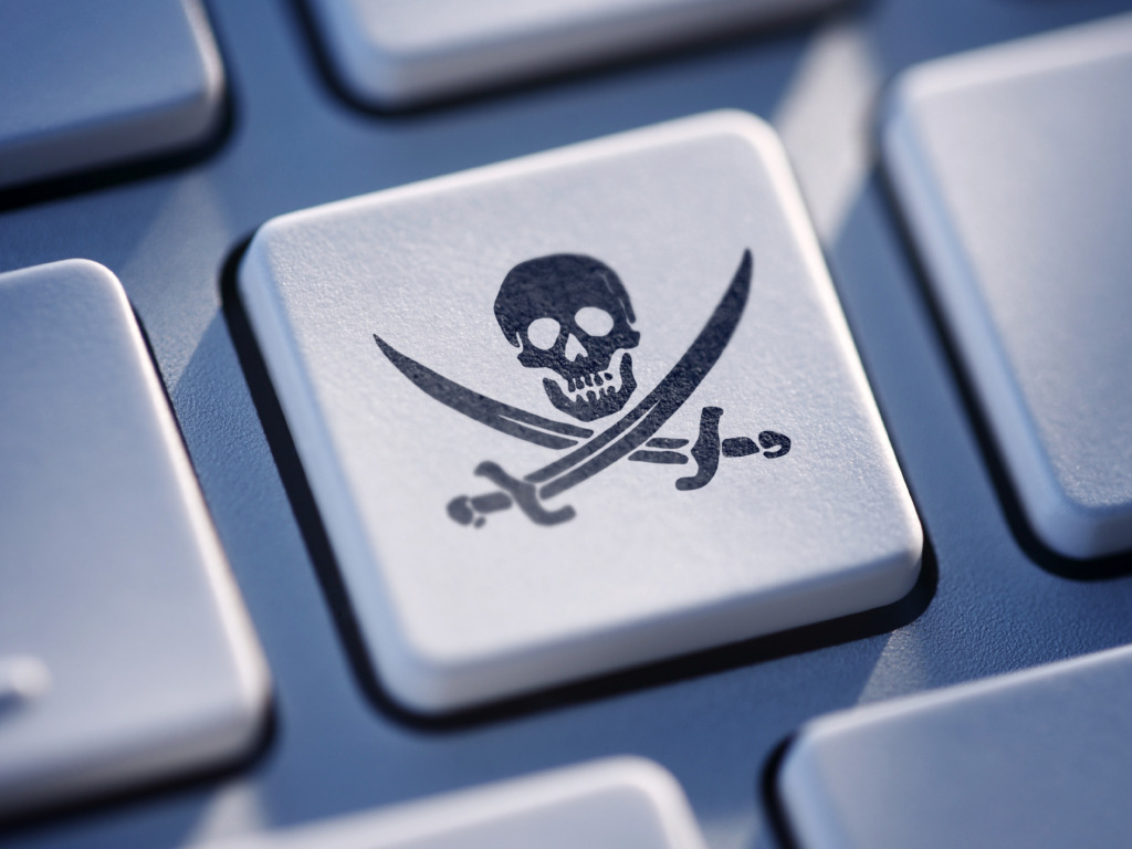 Спрос на пиратские приложения в России вырос