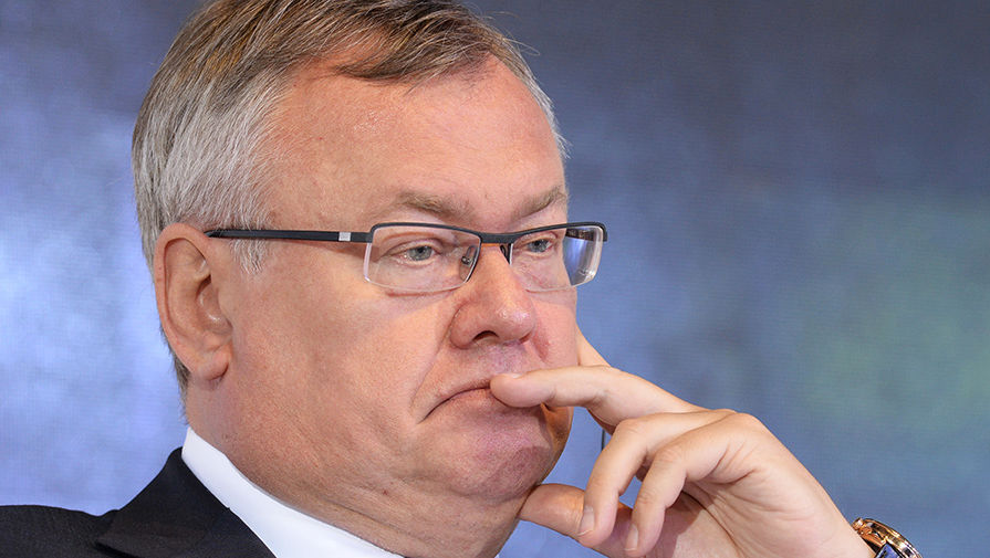Глава ВТБ заявил, что банкам РФ потребуется до 10 лет на восстановление от санкций Запада