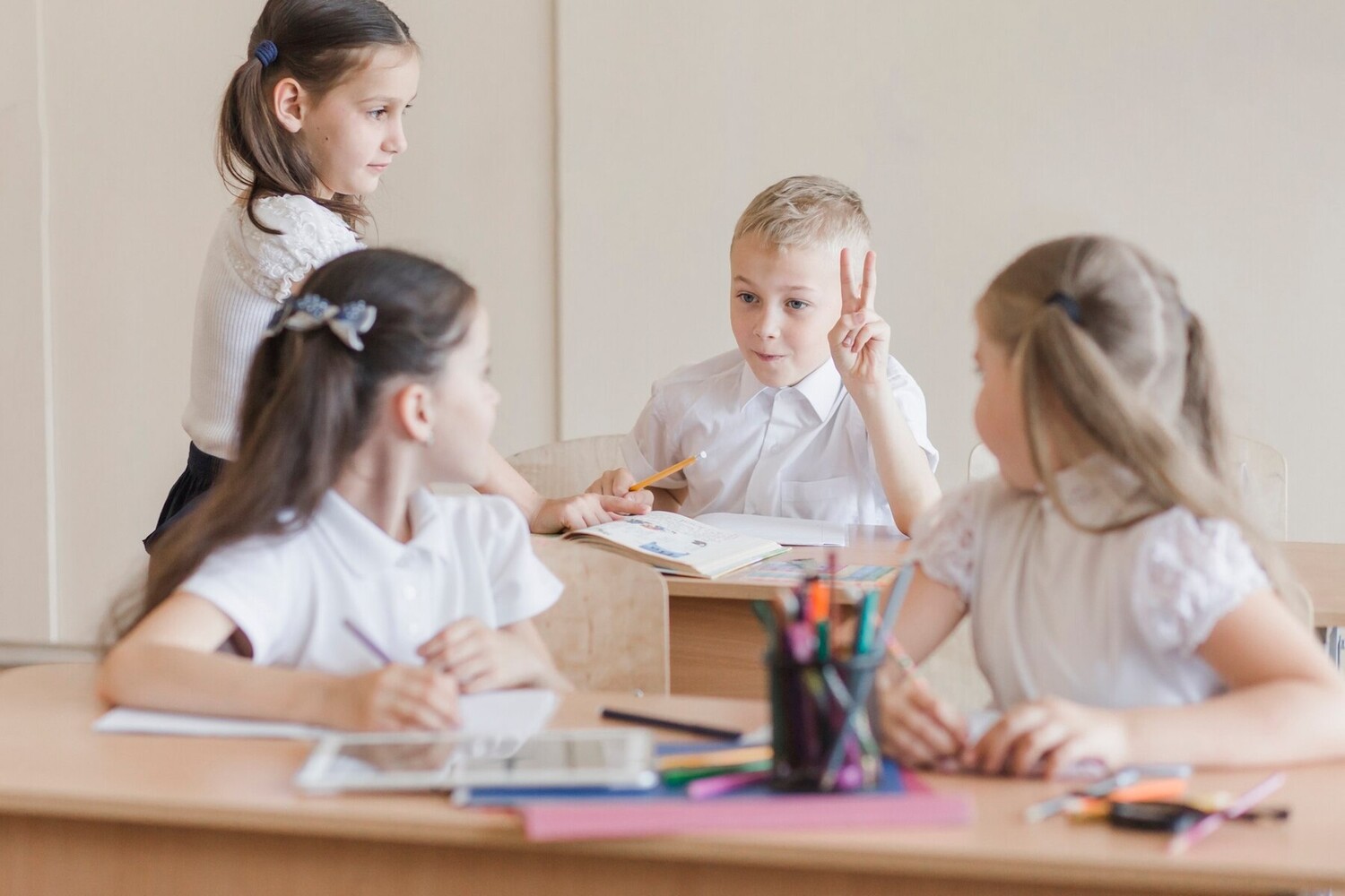 Минобразования Украины убрало из школьной программы русский язык и литературу
