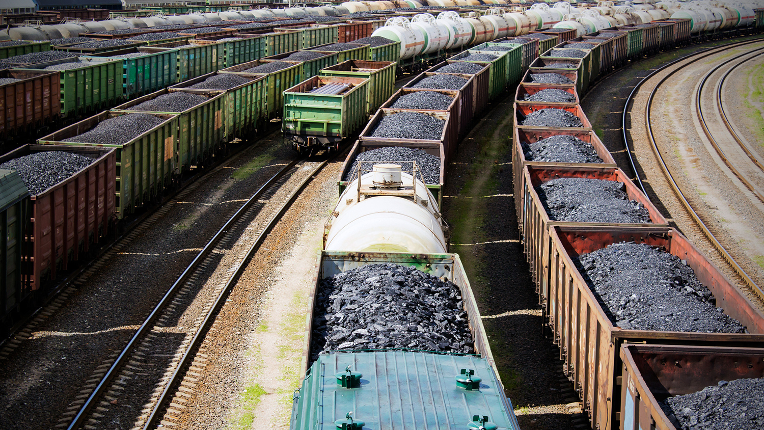 Россия перенаправила предназначенный для ЕС уголь в Китай и Индию