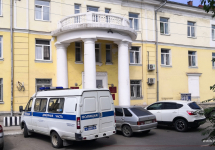 Житель Первоуральска, укравший деньги с чужой карты, сдался полиции