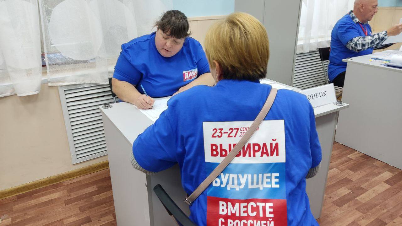 В Свердловской области начали работать зарубежные избирательные участки