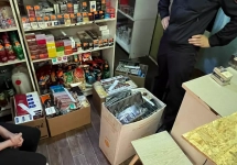 Общественники помогли полиции найти продавцов поддельных сигарет