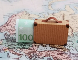 Уральские туристы чаще всего летают в Турцию, а валюту везут в Эмираты